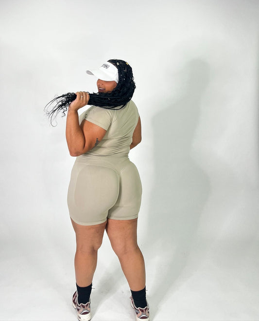 Nude Srunch Butt Short CURVY Set