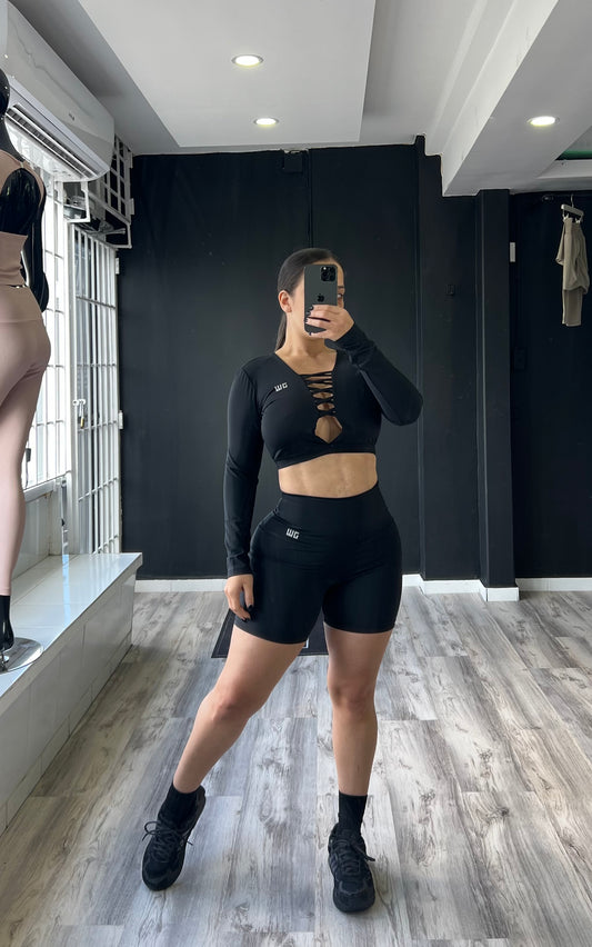 Black Long-Sleeve Neckline Front Set