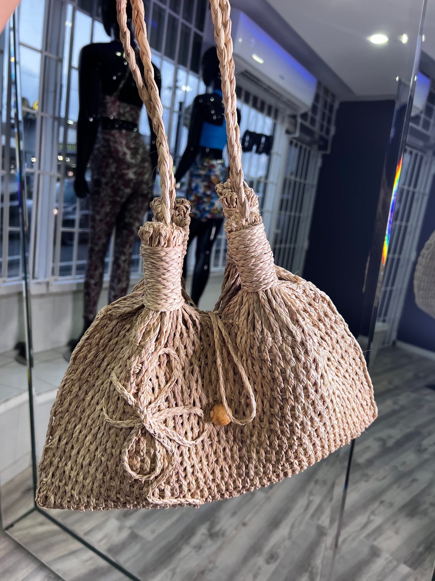 Cartera de paja