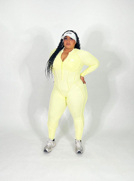 Light Banana Long-Sleeve CURVY Jumpsuit